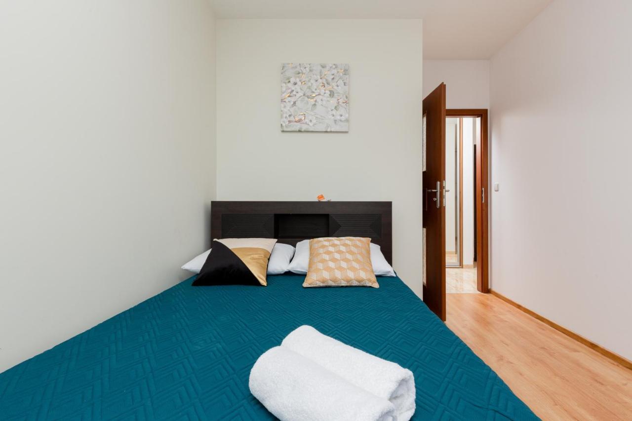Apartament Na Woli Sowinskiego By Noclegi Renters Варшава Экстерьер фото