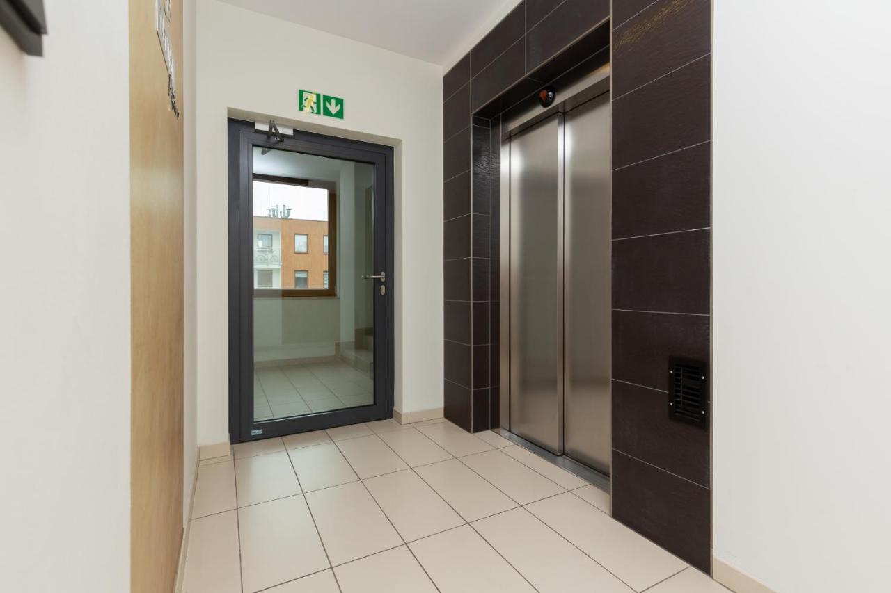 Apartament Na Woli Sowinskiego By Noclegi Renters Варшава Экстерьер фото